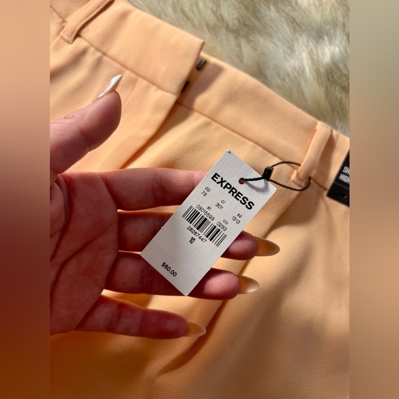 ✨NEW EXPRESS CASUAL SHORTS -‎ SIZE 10✨ - Picture 6 of 7